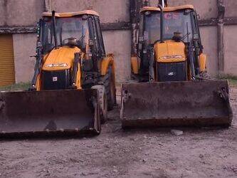 2017-jcb-3dx-1486847-49056542