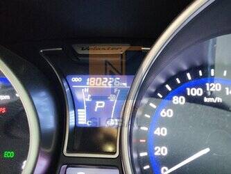 2011-hyundai-veloster-49058177