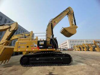 صورة ل حفارات مجنزرة 2025 كاتربيلر 349D2L