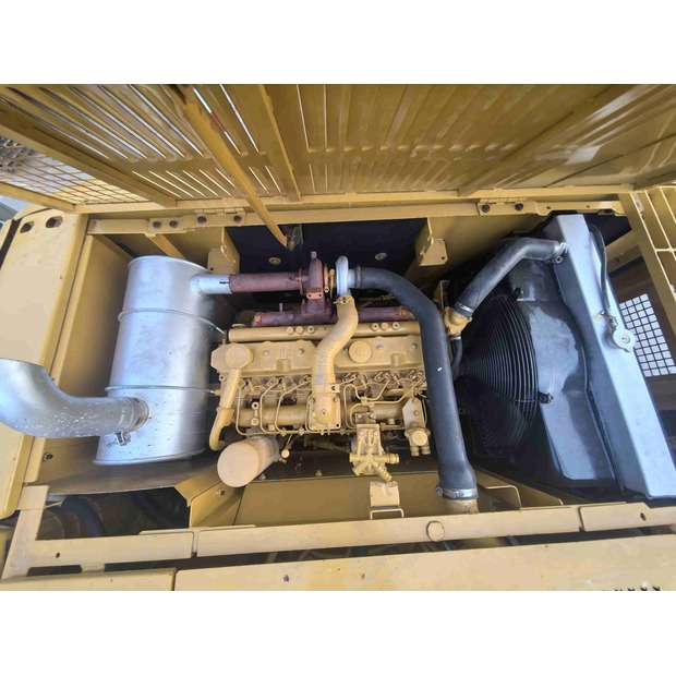 2024 كاتربيلر 320CL-49058216
