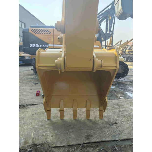 2024 Caterpillar 320GC-49058222