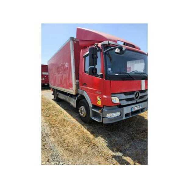 2014 مرسيدس بنز ATEGO-49061498