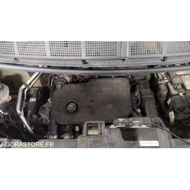2021 Opel ZAFIRA-49061529