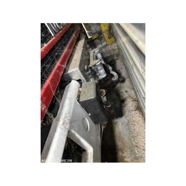 Iveco 180HP-49061564