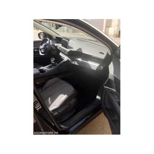 2018 Peugeot 3008-49061636