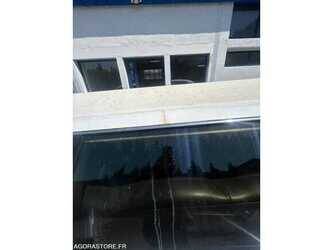 2000-lincoln-town-car-1486952-49061666