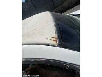 2000-lincoln-town-car-1486952-49061677