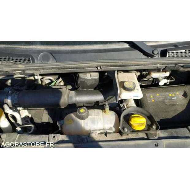 2019 Renault Traffic-49061740