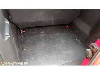 2020-peugeot-expert-1486963-49061810