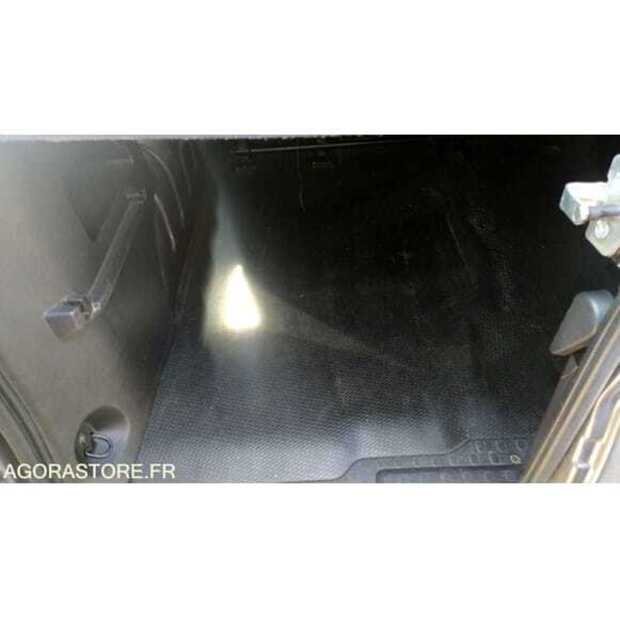 2019 Renault Traffic-49061824