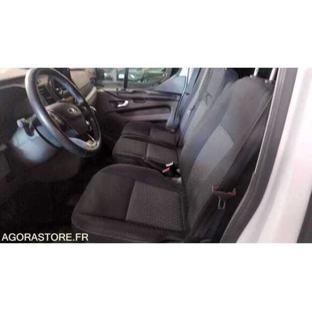 2021 Ford CUSTOM-49061836