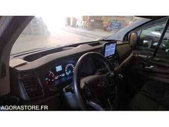 2021-ford-custom-1486965-49061839