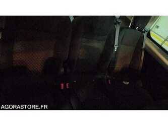 2021-ford-custom-1486965-49061840