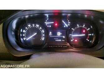 2020-peugeot-expert-1486967-49061871