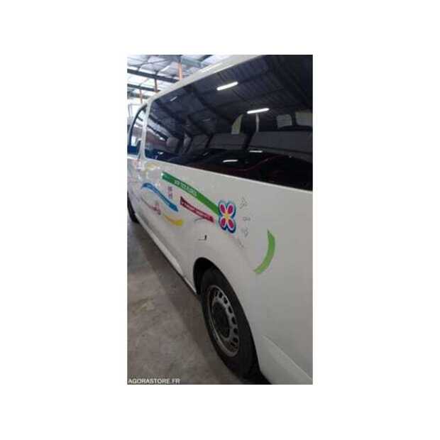 2020 Peugeot Expert-49061877