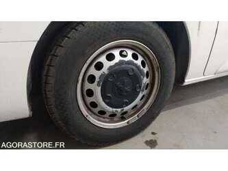 2020-peugeot-expert-1486967-49061881