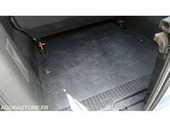 2020-peugeot-expert-1486968-49061907
