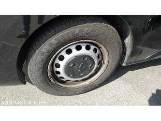2020-peugeot-expert-1486968-49061915