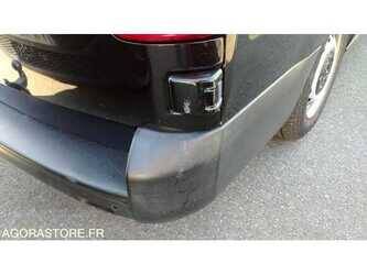 2021-opel-zafira-1486972-49061984