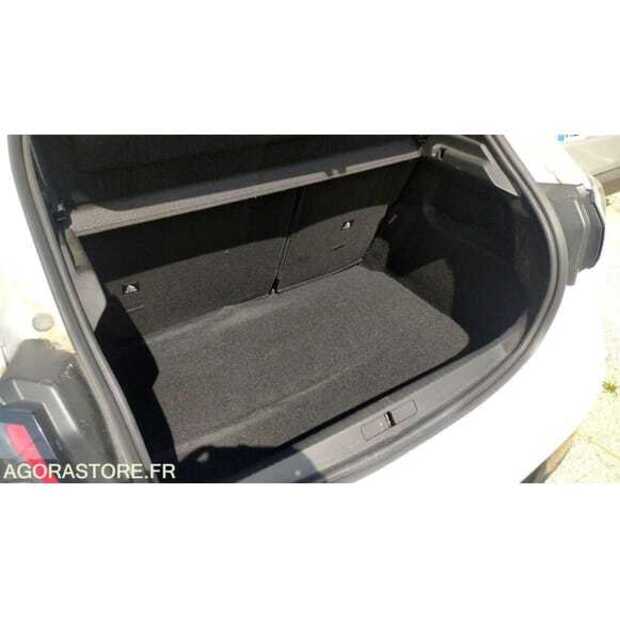 2021 Peugeot 208-49062013