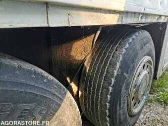 1982-trouillet-others-1486975-49062056