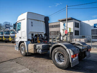 2011-mercedes-benz-actros-1844-1430140-49064823