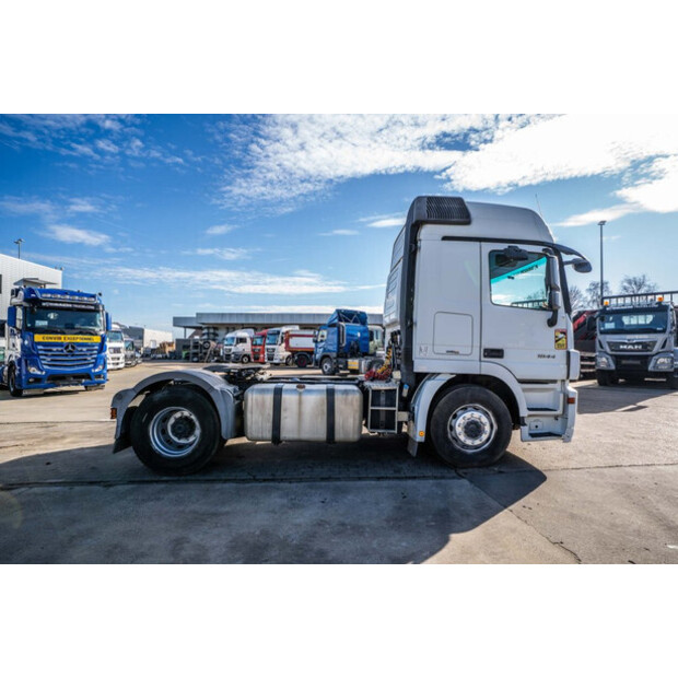 2011 Mercedes-Benz ACTROS 1844-49064826