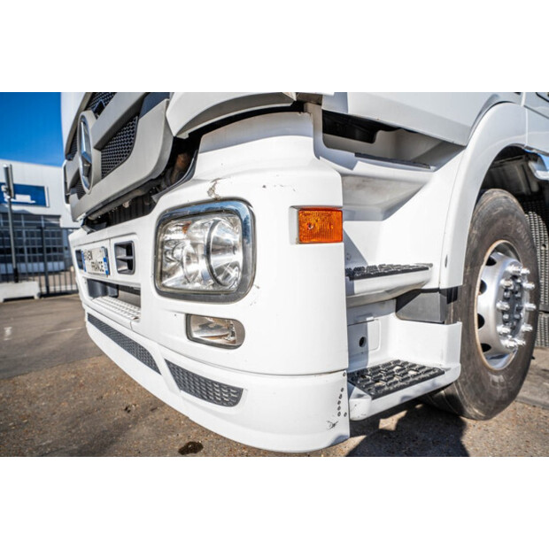 2011 Mercedes-Benz ACTROS 1844-49064828