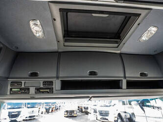 2011-mercedes-benz-actros-1844-1430140-49064832