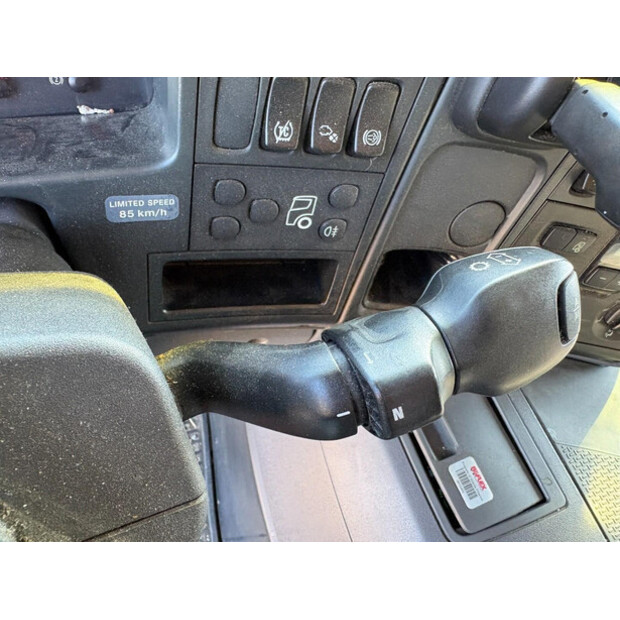 2006 سكانيا P230-49064856
