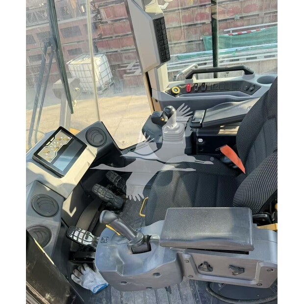2022 Caterpillar 982-49067940