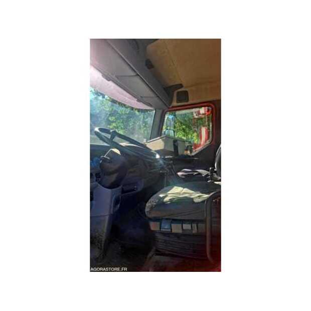 2004 Renault Midlum-49069830