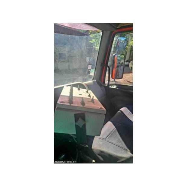 2004 Renault Midlum-49069831