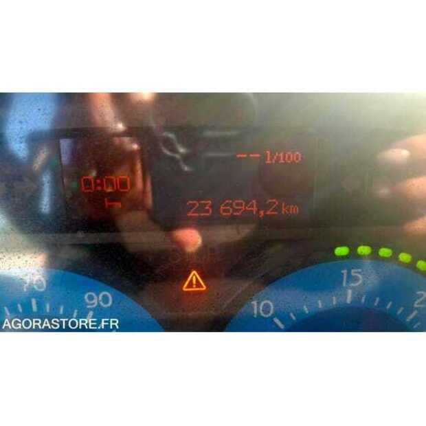 2004 Renault Midlum-49069832