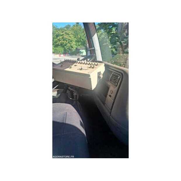 2004 Renault Midlum-49069833