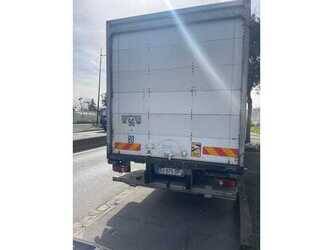 renault-d16-49069889