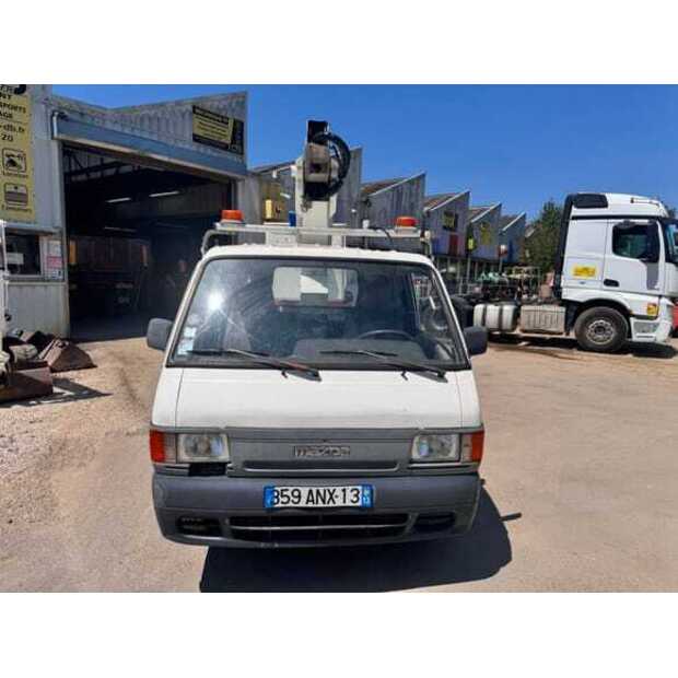 MAZDA BONGO-49069986