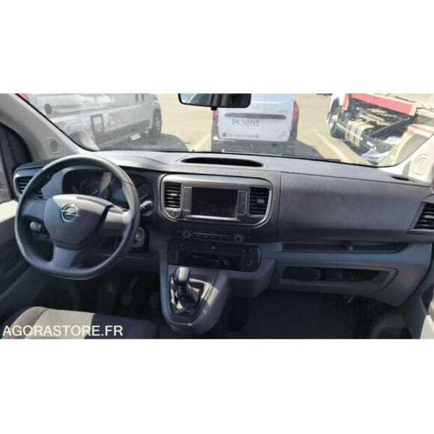 2021 Opel ZAFIRA-49070037