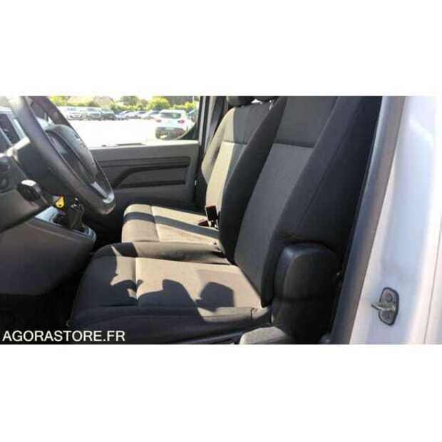 2021 Opel ZAFIRA-49070053