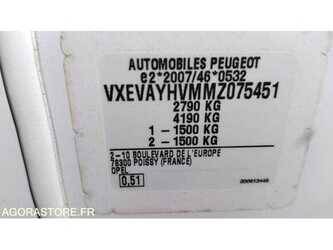 2021-opel-zafira-1487189-49070062