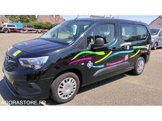 Image for Vans 2025 Peugeot 3008