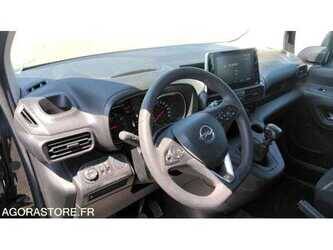 2025-peugeot-3008-49070127