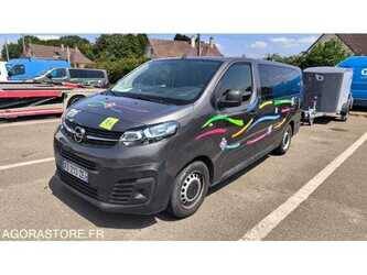2021-opel-zafira-1487196-49070175