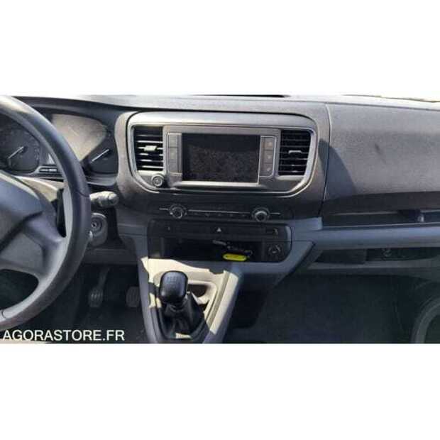 2021 Opel ZAFIRA-49070178