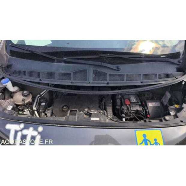 2021 Opel ZAFIRA-49070184