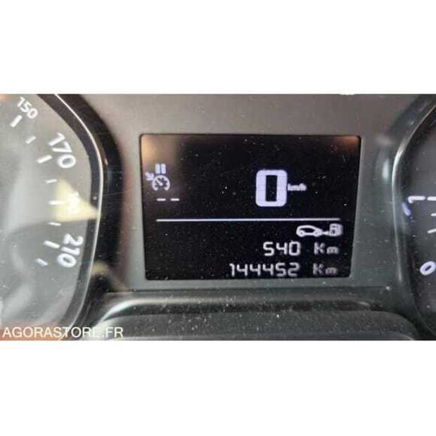 2021 Opel ZAFIRA-49070191