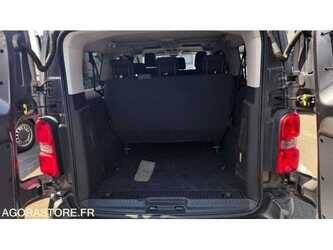 2021-opel-zafira-1487196-49070193