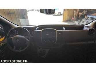 2019-renault-traffic-1487197-49070214