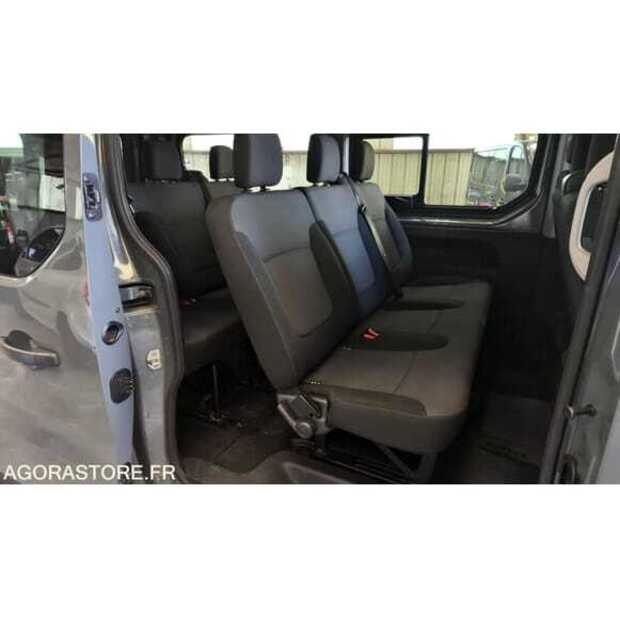 2019 Renault Traffic-49070215