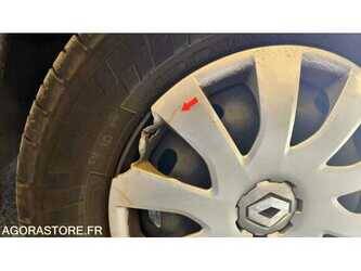 2019-renault-traffic-1487197-49070220